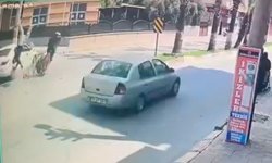 Mersin'de otomobil ile motosiklet çarpıştı, 1 kişi yaralandı: O anlar kamerada