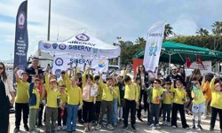 Mersin'de SİBERAY ile binlerce kişiye güvenli internet eğitimi