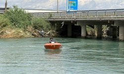 Mersin'de suya atlayıp kayıp olan genci arama çalışmaları sürüyor