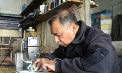 Yarım asırdır geleneksel şalvar dikiyor