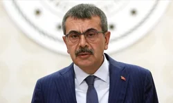 Bakan Tekin: 'Elim hadiselerin ardından haftanın ilk gününde okullarımızdayız'