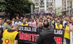 Mersin’de KESK üyeleri şiddete karşı yürüdü