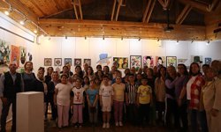 Mersin Büyükşehir Belediyesi Çocuk Kampüslerinin minik sanatçıları İçel Sanat Kulübü’nde