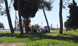 Mersin’de çimlerde oturma sezonu açıldı