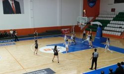 Mersin Basketball kazandı ama play-off’lara kalamadı: 68-75