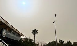 Mersin, çöl tozuna teslim oldu: Uzmanlardan “Dışarı çıkmayın” uyarısı