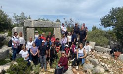 İçel Sanat Kulübü, doğa ve tarihi buluşturduğu etkinlikte “Bahara Merhaba” dedi