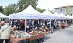 Antika pazarı, antika kültürünü yaşatmaya devam ediyor