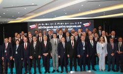 CHP'li Büyükşehir Belediye Başkanları Balıkesir'de buluştu