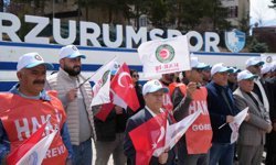 Ezurum'da 1 Mayıs'ta işçiler meydanda