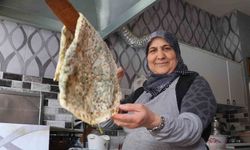 'Kadınsın yapamazsın' dediler, gözleme satarak 10 çocuk büyüttü