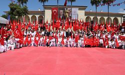 Mersin’de 19 Mayıs Coşkusu: Cumhuriyet Meydanı’nda Görkemli Kutlama