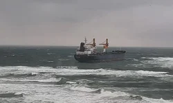 Yunanistan açıklarında 8 Türkün bulunduğu kargo gemisi battı