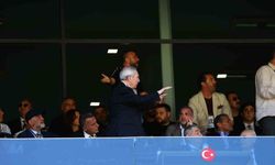 Fenerbahçe olağanüstü seçimli genel kurulunda arbede çıktı