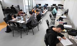 Mersin'de okuma salonları öğrencilerin ikinci adresi oldu
