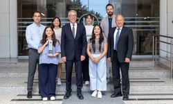 Yaşar Üniversitesi'ne altın ödül