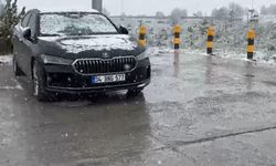 Yaylada aniden bastıran kar, çobanlara zor anlar yaşattı