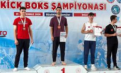 Elazığ'ın altın yumrukları Türkiye kürsüsünde