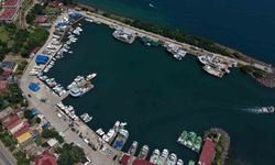 Karadenizli balıkçılar sezon için ağ bakımlarını sürdürüyor