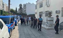 Mersin'de fuhuş operasyonu: 5 tutuklama