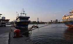 Mersin’de çocukların akrobatik gösterisi: Estetik ve tehlike bir arada