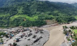 Nepal'deki sel felaketinde can kaybı 270'e ulaştı