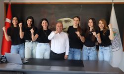 Toroslar Kadın Voleybol’da güçlü takım ruhu