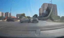 Kırmızı ışık ihlali kaza getirdi: 3 yaralı
