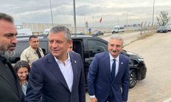 Özgür Özel ve Yeni Parti heyeti Mustafa Bozbey'i cezaevinde ziyaret etti