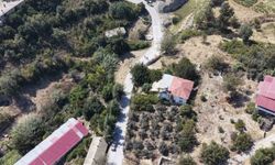 Tarsus'ta 3 bin 200 metrekarelik yol yenilendi