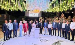 Mersin’in iş, bürokrasi, akademi ve önemli isimleri düğün töreninde buluştu