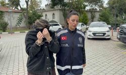 Baktığı yaşlı kadının hesabından kendi hesabına 78 bin lira aktardı, tutuklandı