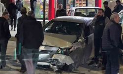 Erzurum'da otomobilin direksiyonu kilitlendi, 3 araç birbirine girdi: 1 yaralı