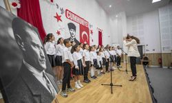 Mersin'de çocuklar Cumhuriyetin 103. yılını coşkuyla kutladı