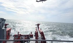 Romanya, İHA saldırısına uğrayan tankerden kaybolan 7 denizciyi arama çalışmalarına yeniden başladı