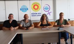 Eğitim Sen Mersin, 5 Ekim Dünya Öğretmenler Günü’nde taleplerini yineledi: “Eşit işe, eşit ücret istiyoruz”
