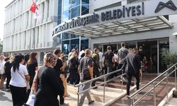 Mersin Büyükşehir Belediyesi’nde son durum: Çalışanlar belediyeye alındı