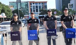 Mersin B&uuml;y&uuml;kşehir Belediye Başkanı Vahap Se&ccedil;er, cezaevine g&ouml;nderildi