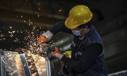 Sanayi üretimi yıllık yüzde 1,9 azaldı