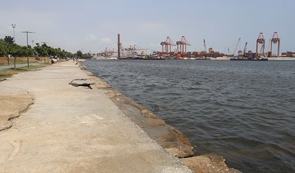 Atatürk Parkı esnafı, çarşı sahiline bakım yapılmasını istiyor
