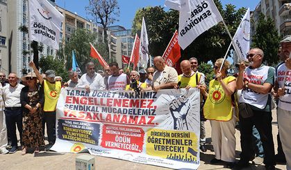 Öğretmenler Mersin’den seslendi: “Hak arayan öğretmenler yalnız değildir”