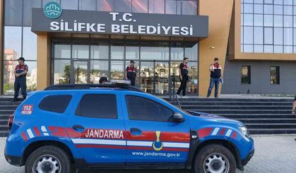 Silifke Belediyesine yönelik 'rüşvet' soruşturmasında tutuklu sayısı 10'a yükseldi