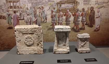Roma Dönemi’nden kalma kalker mezar stelleri, Mersin’de sergileniyor