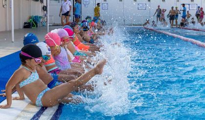 Mersin'de yüzme kurslarından bin 330 kişi faydalandı