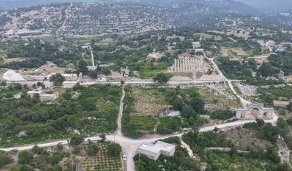 Torosların eteğinde Olba Krallığı'nın ibadet yeri 'Uzuncaburç' misafirlerini ağırlıyor