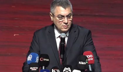 Mersin Valisi Toros: "Cumhuriyetimizi daha büyük başarılarla geleceğe taşıyacağız"