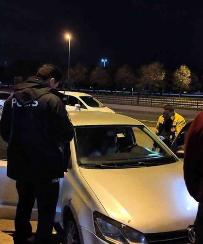 Pendik sahilinde 100 metre arayla iki şüpheli ölüm