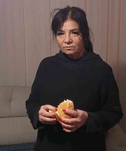 Fırından alınan ekmeğin içinden vida çıktı