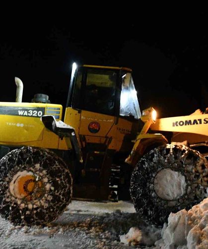 Şırnak'ta kar esareti: Açılan yollar tekrar kapanıyor