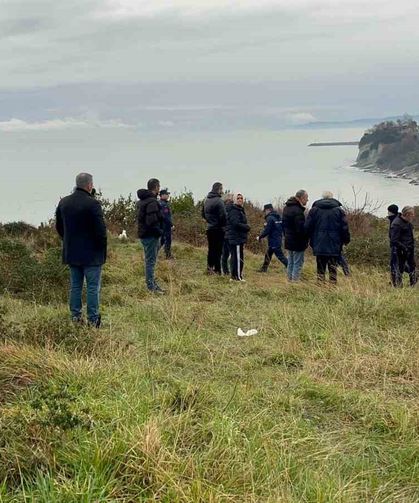 3 gündür kayıp olan kadının eşyaları deniz kenarında bulundu